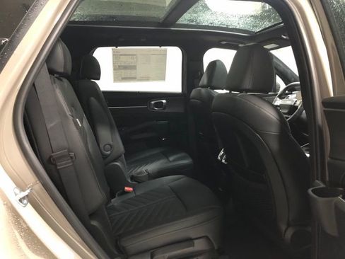 New 2026 Kia Sorento SX Prestige image 11
