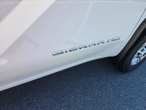 New 2025 GMC Sierra 2500 Pro w/ Convenience Package image 6