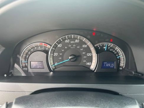 Used 2012 Toyota Camry SE FWD image 33