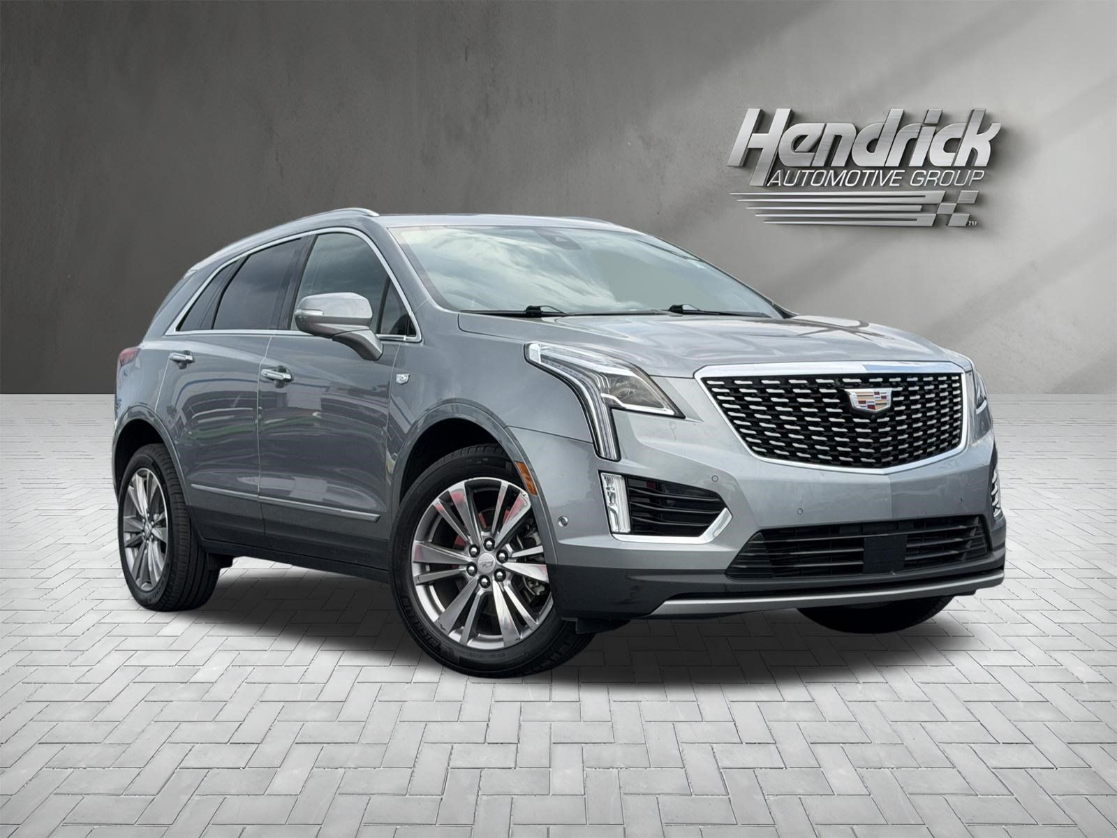 Used 2024 Cadillac XT5 Premium Luxury w/ Technology Package AWD/4WD image 2