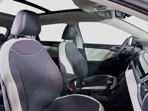 New 2026 Volkswagen Taos SE AWD/4WD image 29