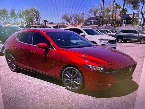 Used 2023 MAZDA MAZDA3 s FWD image 1