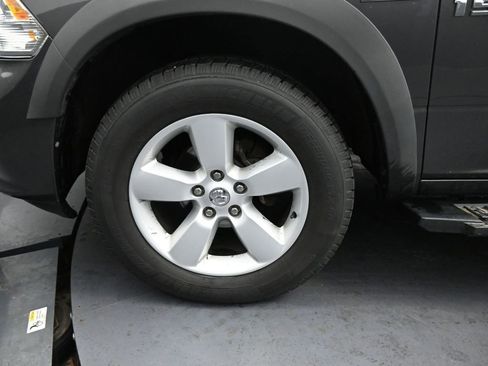 Used 2015 RAM 1500 Express image 13