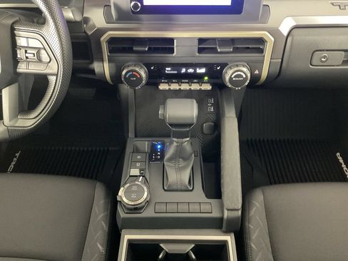New 2026 Toyota Tacoma SR5 AWD/4WD image 12