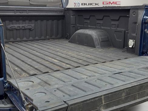 Certified 2020 GMC Sierra 1500 AT4 w/ AT4 Premium Package image 9