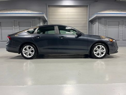 Used 2025 Honda Accord LX image 8