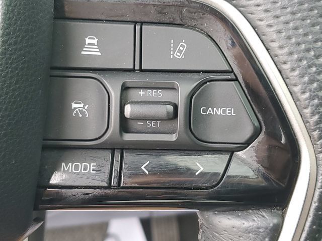 Used 2022 Toyota Tundra Limited AWD/4WD image 12