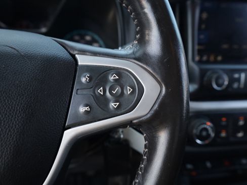 Used 2020 Chevrolet Colorado LT w/ Safety Package RWD image 13