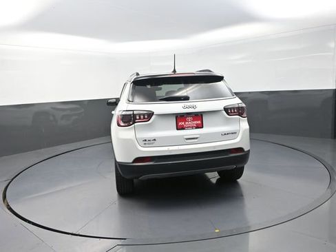 Used 2024 Jeep Compass Limited AWD/4WD image 65