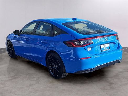 Used 2025 Honda Civic Sport image 6