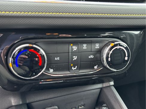 Certified 2024 Chevrolet TrailBlazer ACTIV image 15