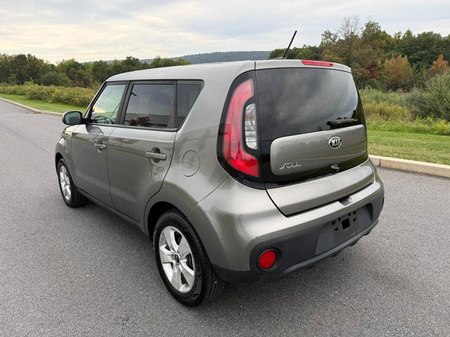 Used 2018 Kia Soul w/ Convenience Package FWD image 6