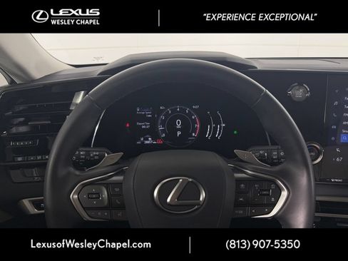 Used 2024 Lexus RX 350 FWD w/ Technology Package image 11