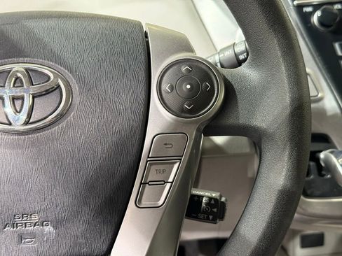 Used 2015 Toyota Prius V Three image 23