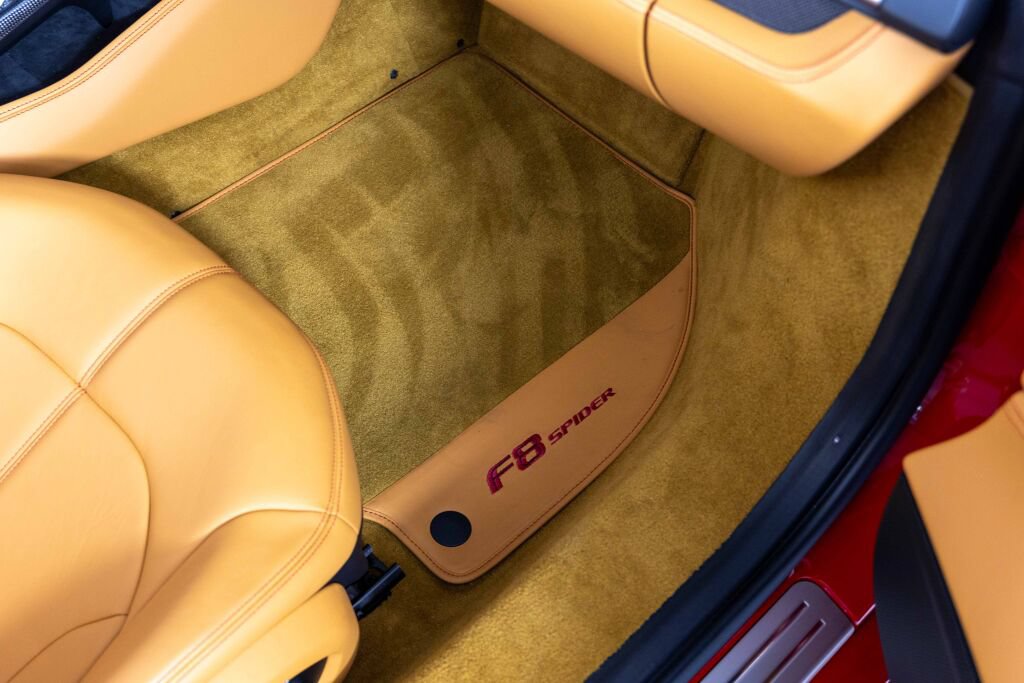 Used 2022 Ferrari F8 Tributo RWD image 56