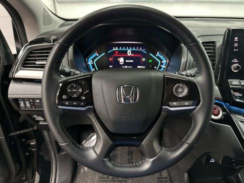 Used 2024 Honda Odyssey Touring image 15