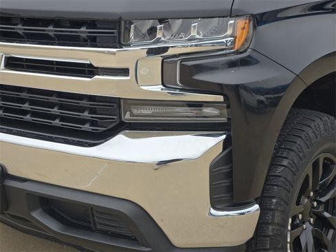 Used 2022 Chevrolet Silverado 1500 LT w/ Bed Protection Package image 30
