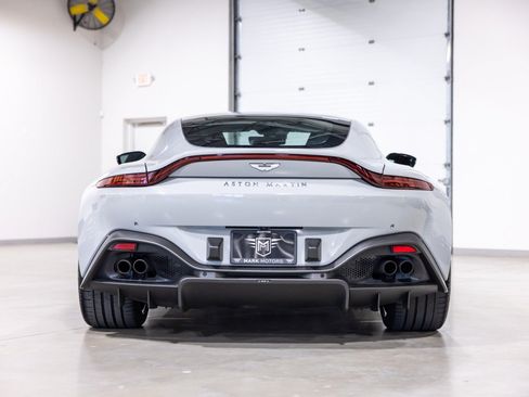 Used 2023 Aston Martin V8 Vantage Coupe RWD image 5