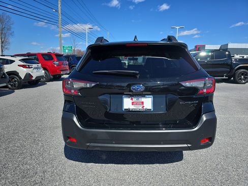 Certified 2023 Subaru Outback Onyx Edition XT image 7