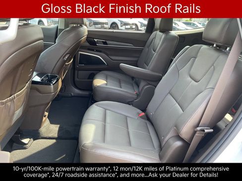 Used 2022 Kia Telluride SX w/ Nightfall Edition Package AWD/4WD image 25