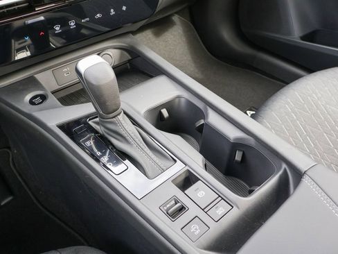 New 2026 Nissan Sentra SV image 13