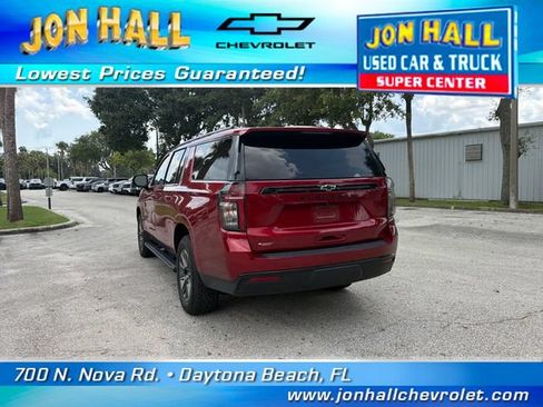 Used 2024 Chevrolet Suburban Z71 w/ Luxury Package AWD/4WD image 7