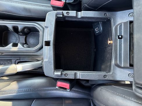 Used 2022 Jeep Wrangler Unlimited Sahara image 31