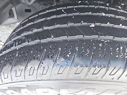 Certified 2022 RAM 1500 Big Horn image 6