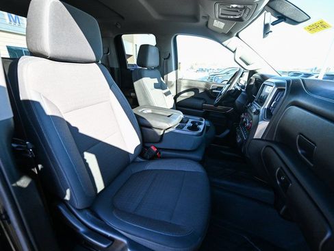 Used 2019 Chevrolet Silverado 1500 RST image 25