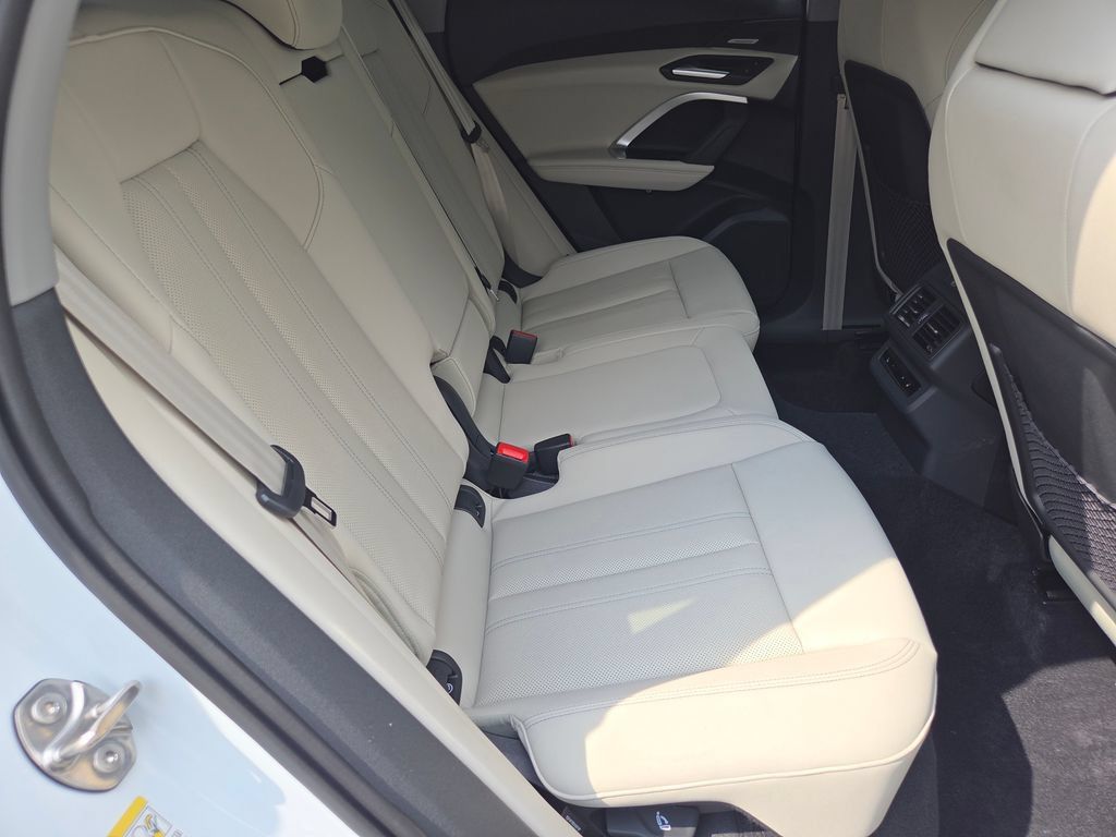 New 2026 Audi Q5 Prestige AWD/4WD image 5