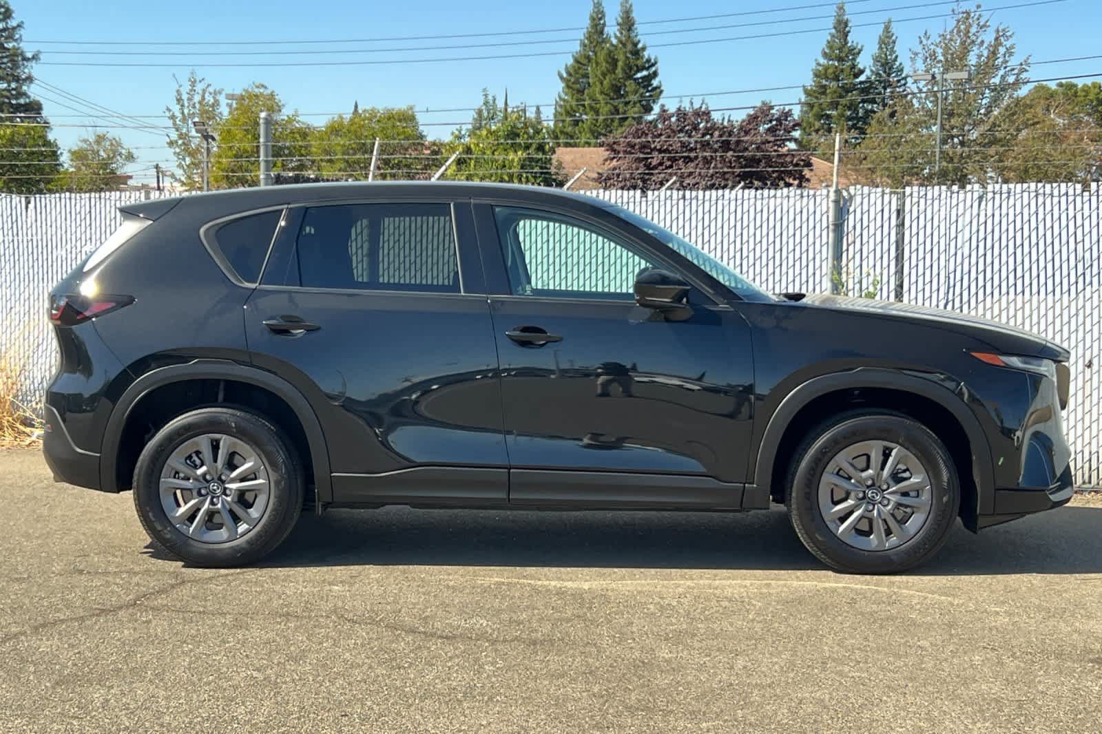 Used 2026 MAZDA CX-5 Select AWD/4WD image 6