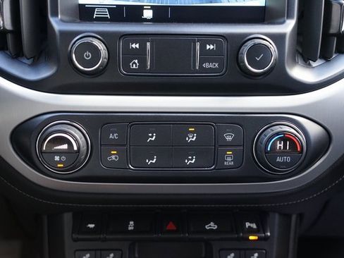 Used 2020 GMC Canyon SLT w/ Trailering Package image 16