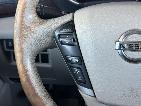 Used 2016 Nissan Quest SV FWD image 31