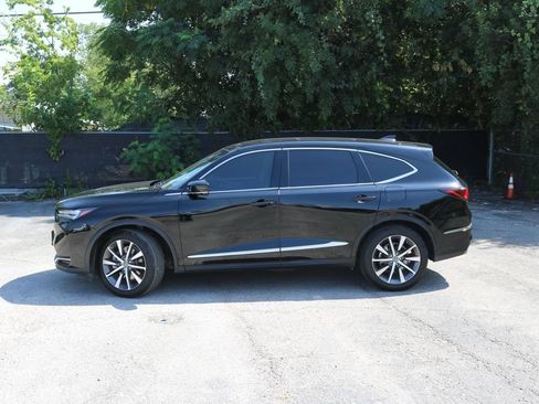 Used 2025 Acura MDX FWD w/ Technology Package image 2