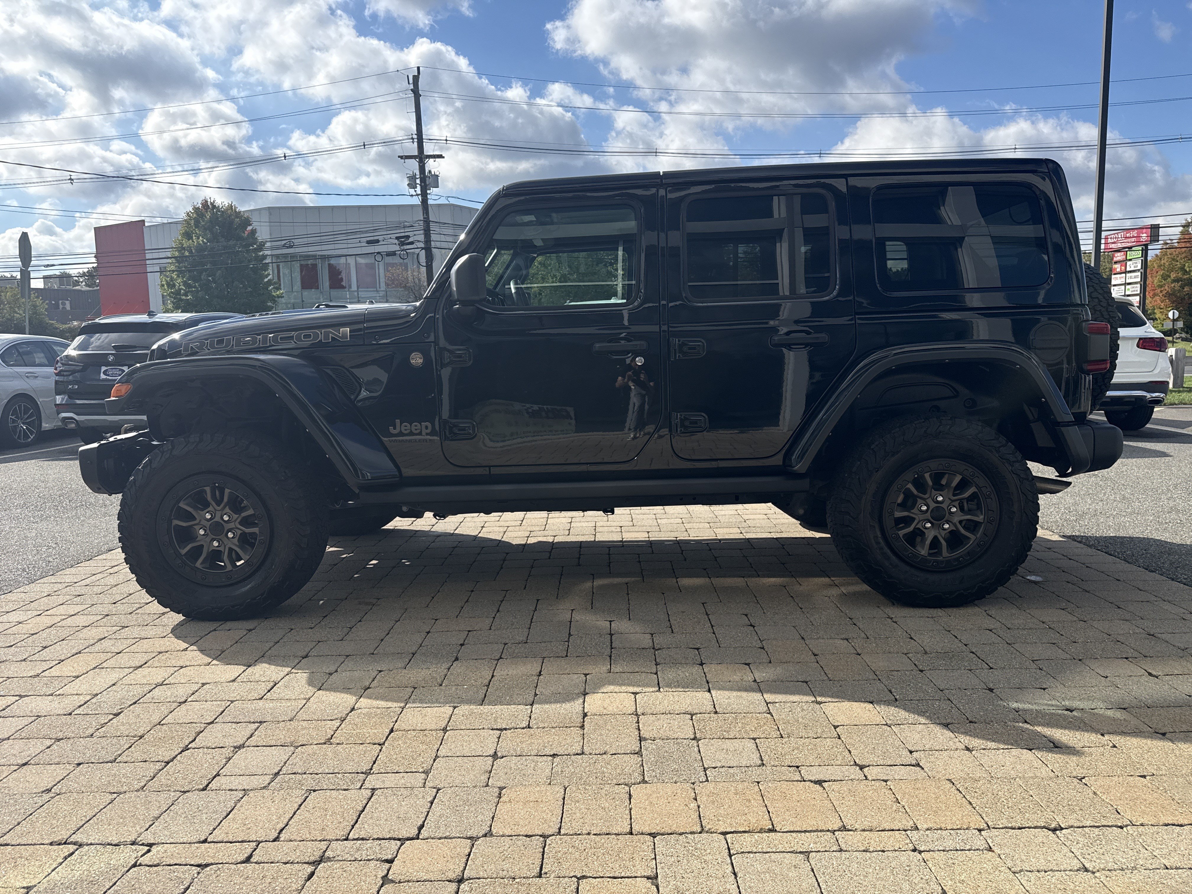 Used 2023 Jeep Wrangler Unlimited Rubicon 392 AWD/4WD image 37