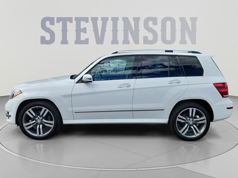 Used 2015 Mercedes-Benz GLK 350 4MATIC image 2