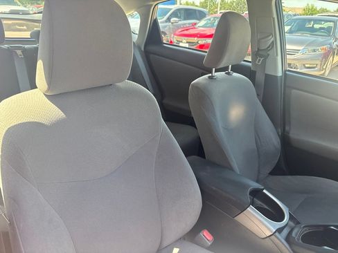 Used 2015 Toyota Prius Two FWD image 19