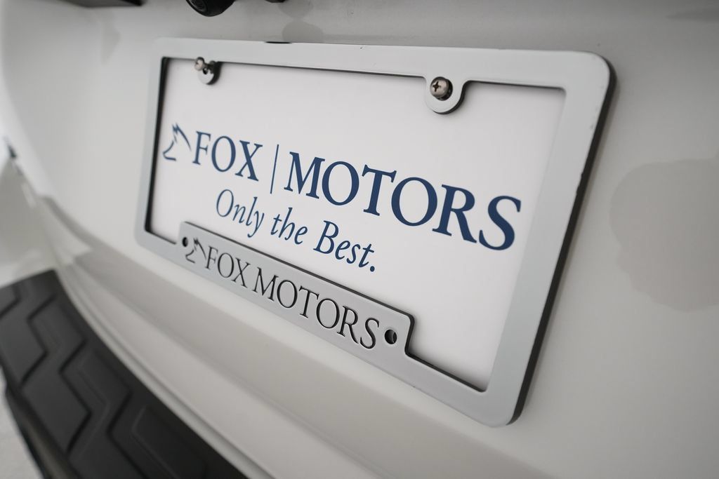 Used 2020 Subaru Forester Premium AWD/4WD image 37