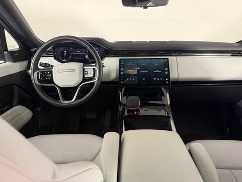 Used 2025 Land Rover Range Rover Sport SE AWD/4WD image 27