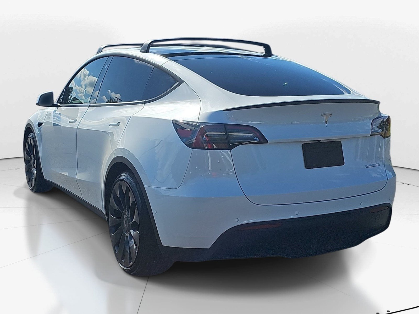 Used 2022 Tesla Model Y Performance AWD/4WD image 6