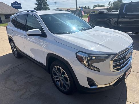 Used 2019 GMC Terrain SLT w/ Preferred Package AWD/4WD image 7