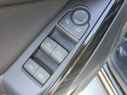 New 2026 Chevrolet Equinox LT w/ Midnight Edition image 19