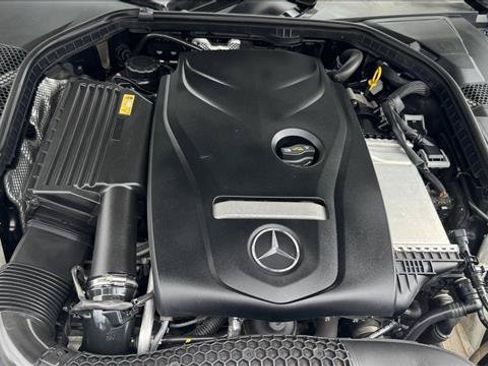 Used 2016 Mercedes-Benz C 300 4MATIC Sedan image 23