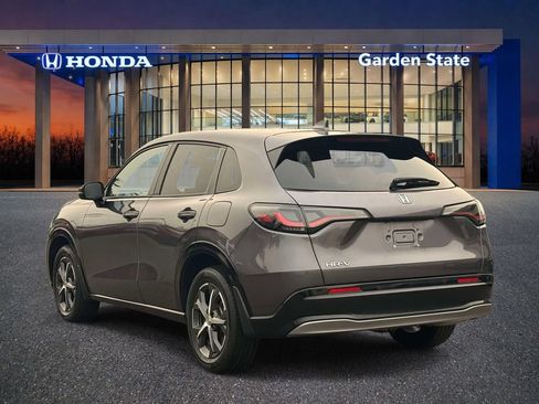 Used 2024 Honda HR-V EX-L image 4
