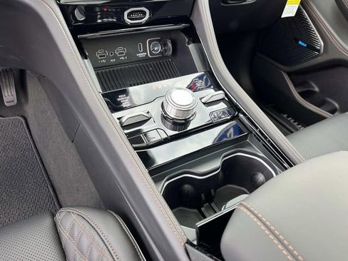 New 2026 Jeep Grand Cherokee Summit AWD/4WD image 28