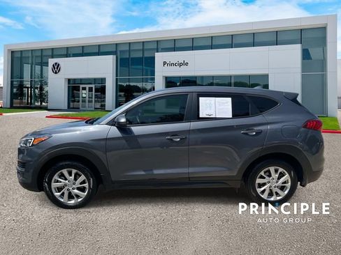 Used 2021 Hyundai Tucson SE FWD image 6