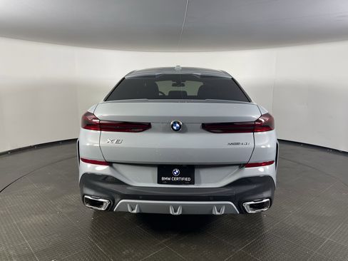 Certified 2024 BMW X6 xDrive40i image 7