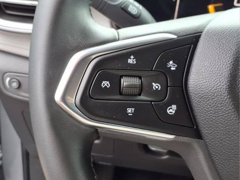 Used 2024 Chevrolet TrailBlazer LT w/ Convenience Package AWD/4WD image 16