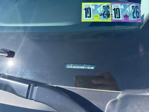 Used 2021 Jeep Grand Cherokee L Overland w/ Luxury Tech Group IV image 31