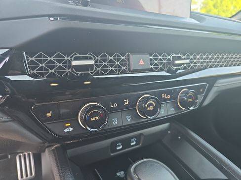 Used 2025 Honda Accord Sport image 21